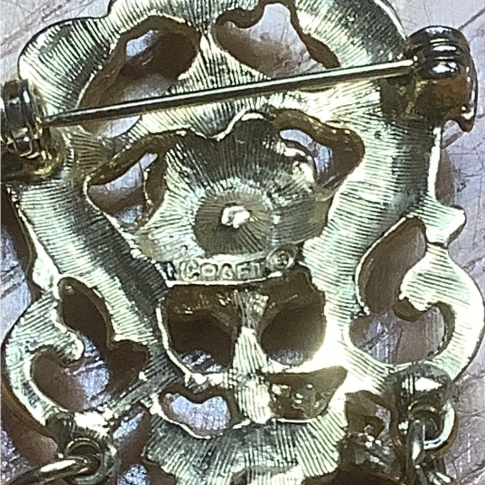 Craft Gold Tone Scrolled Brooch with Dangling Faux Pearls